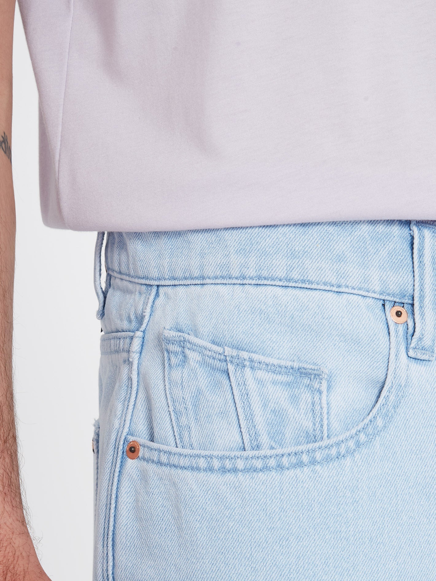 Billow Denim Shorts - LIGHT BLUE