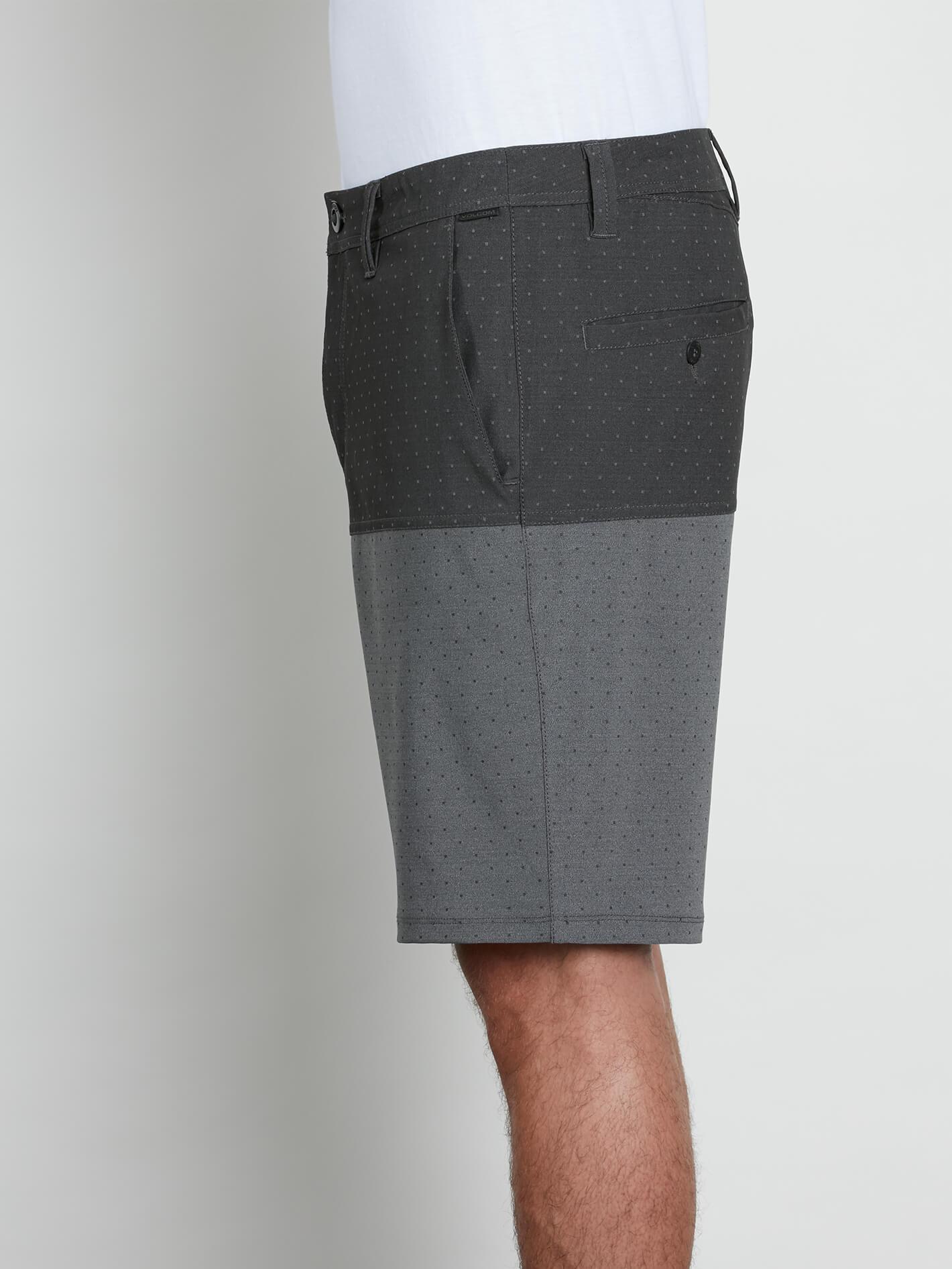 Frickin Surf N' Turf Block 20 Shorts - Schwarz