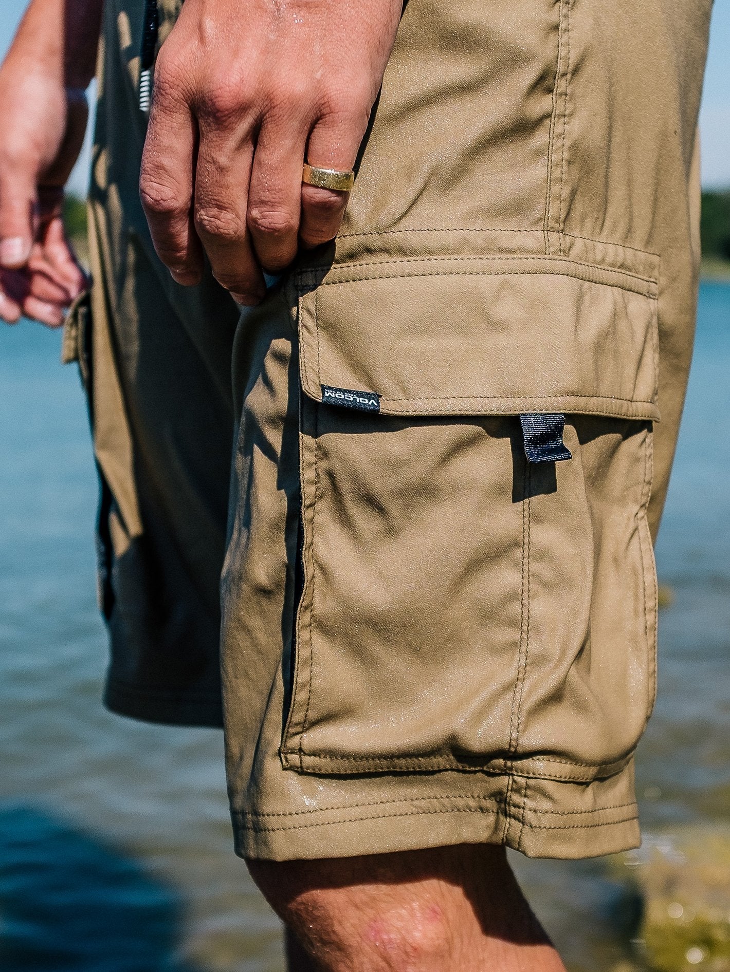 Vitals Cargo Hybrid 21" Skate-Shorts – KHAKI