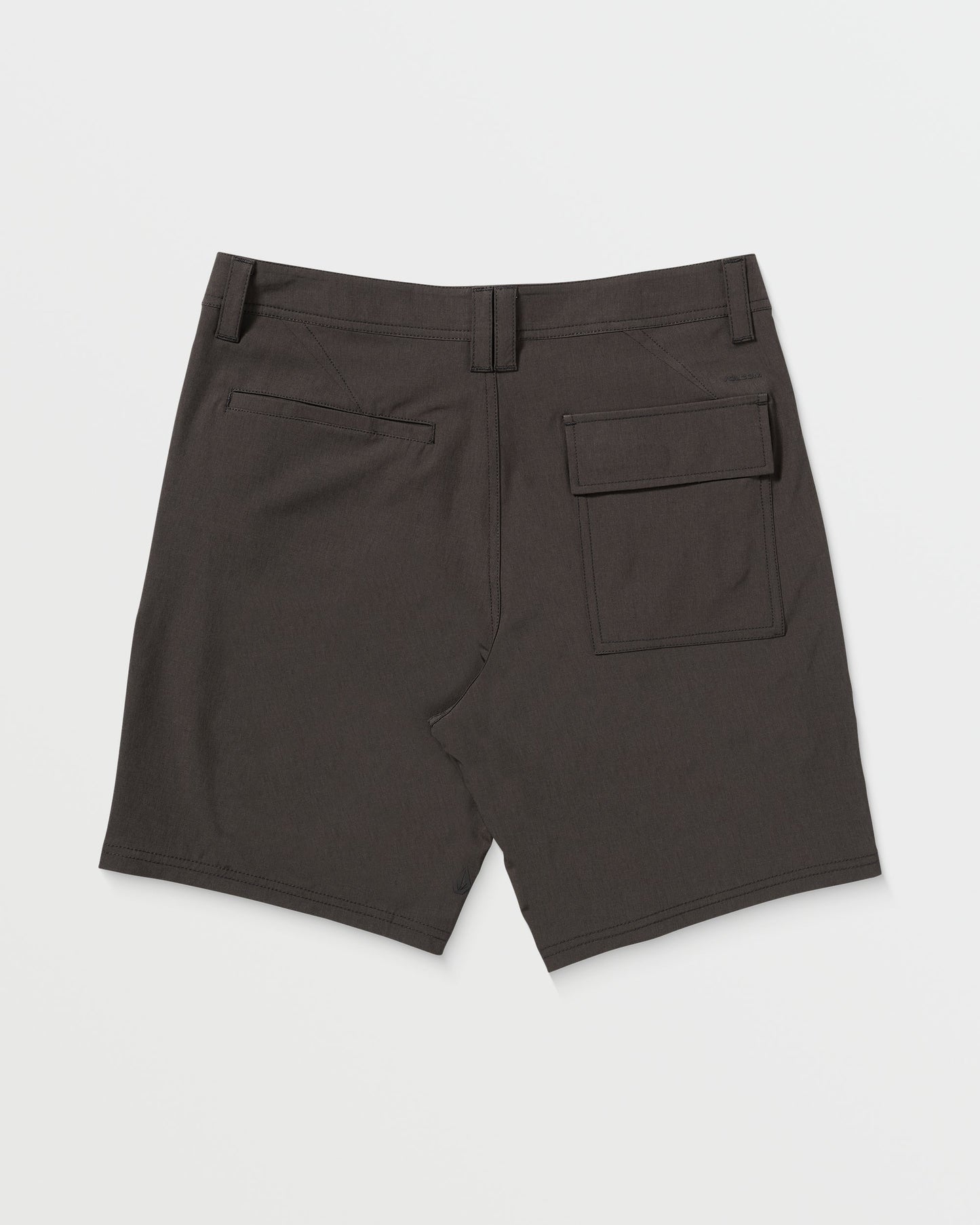 Joythriller 19" Hybrid Shorts - Black