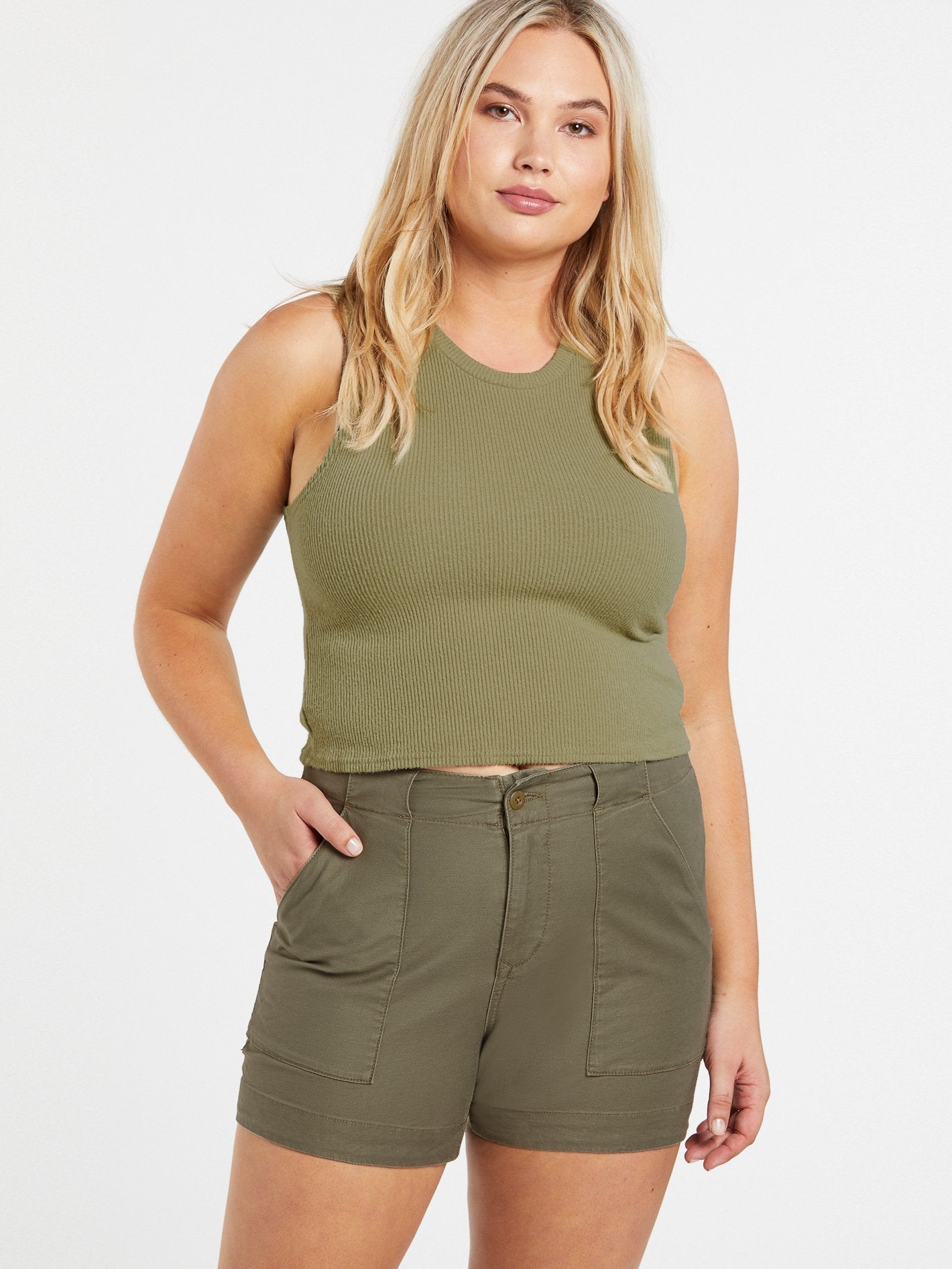 Army Whaler Shorts - ARMEEGRÜN-KOMBINATION