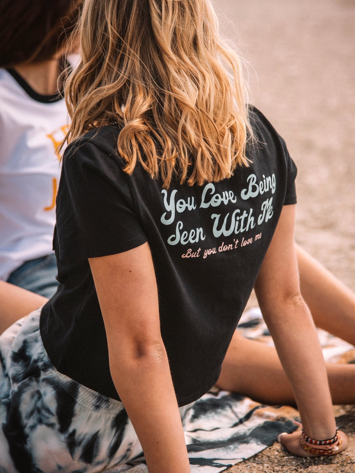 OBX Don't Love Me T-Shirt – Schwarz