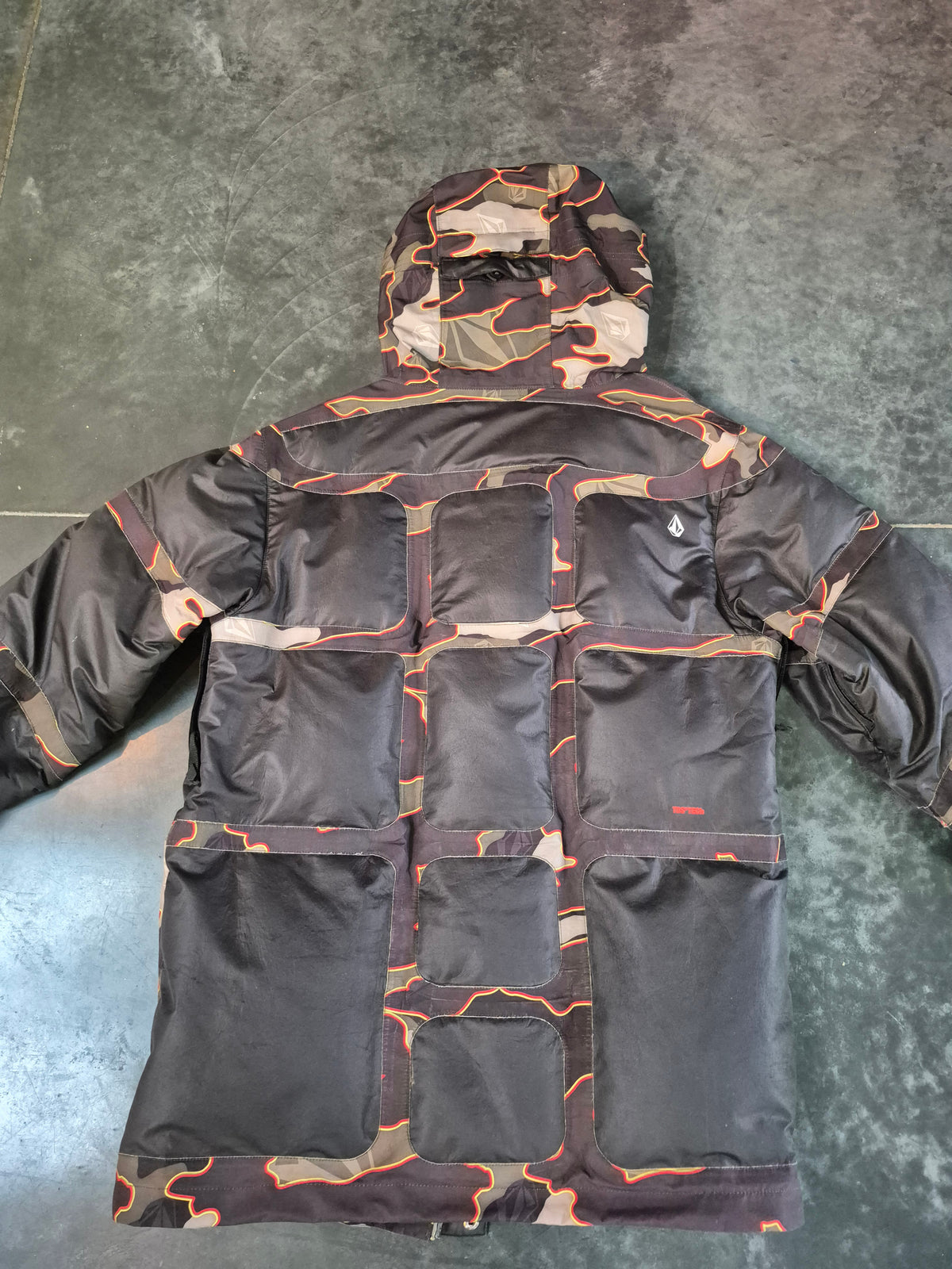 GIGI PUF "T.D.S" DOWN JACKET