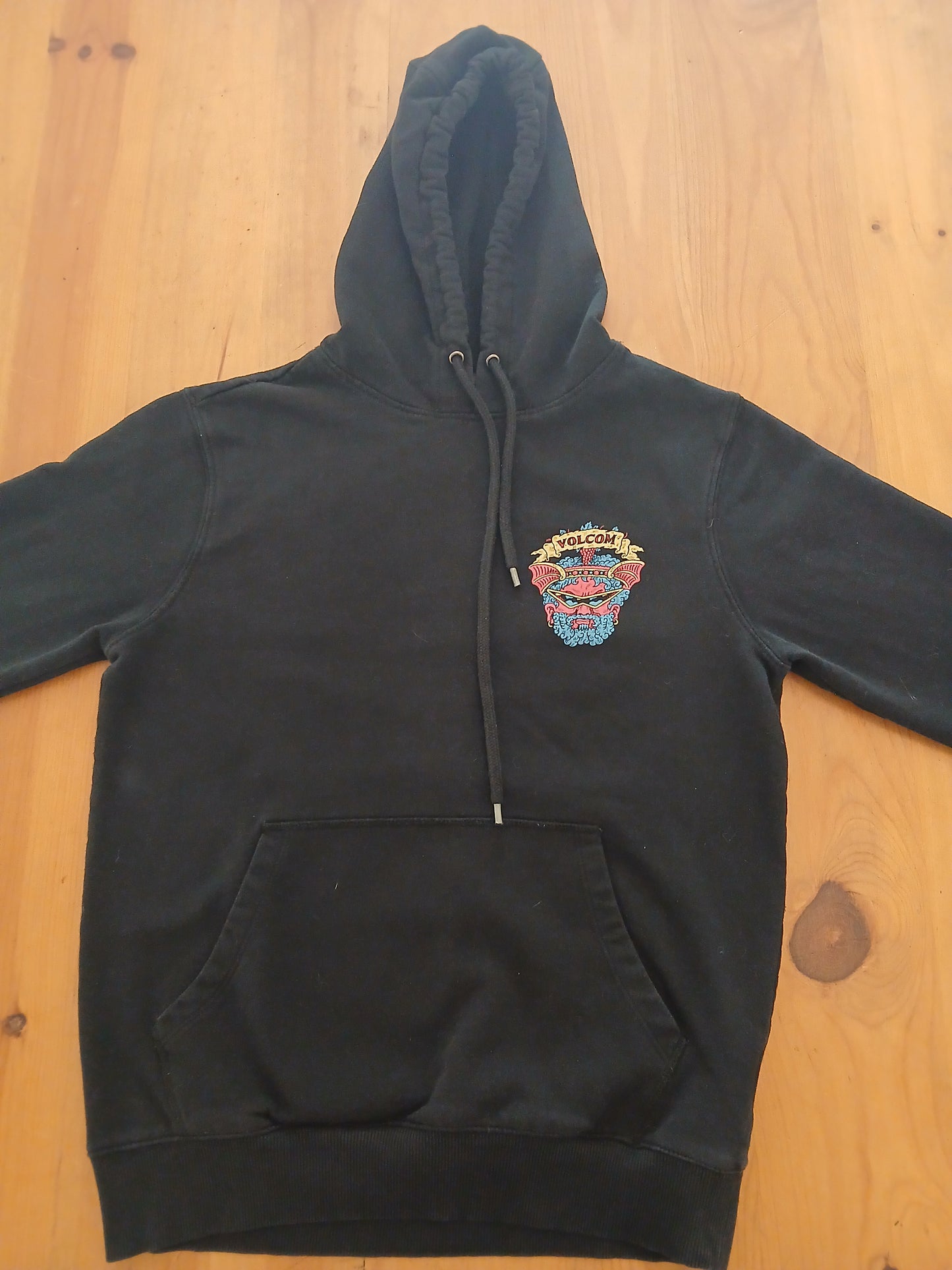 sweat a capuche collab JJ Villard