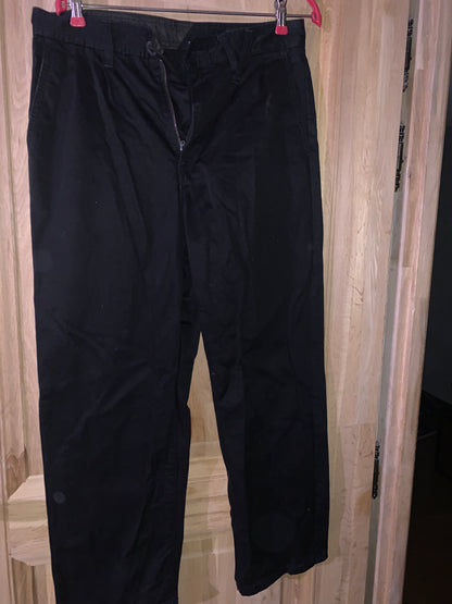 Schwarze Hose