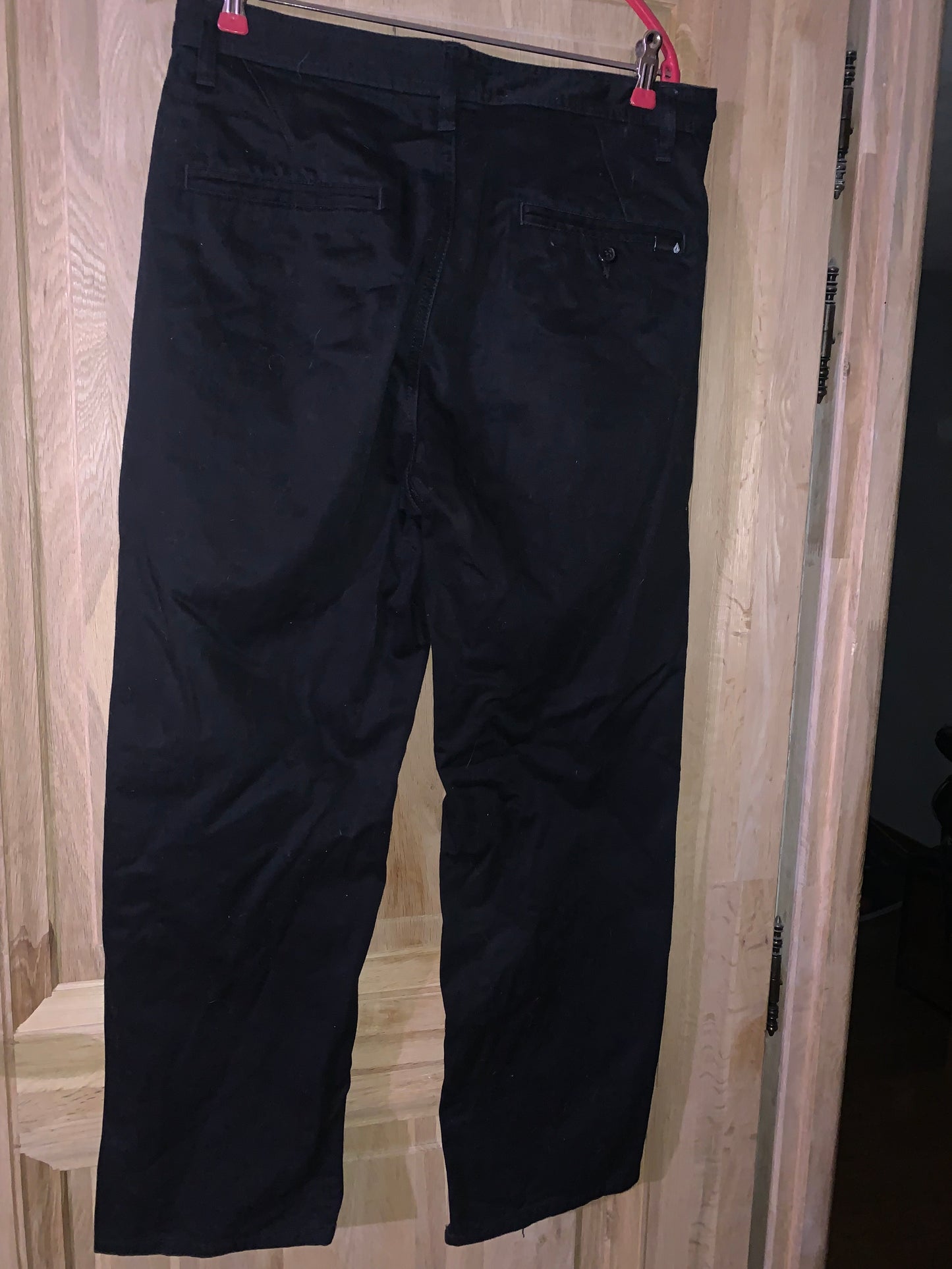 Schwarze Hose