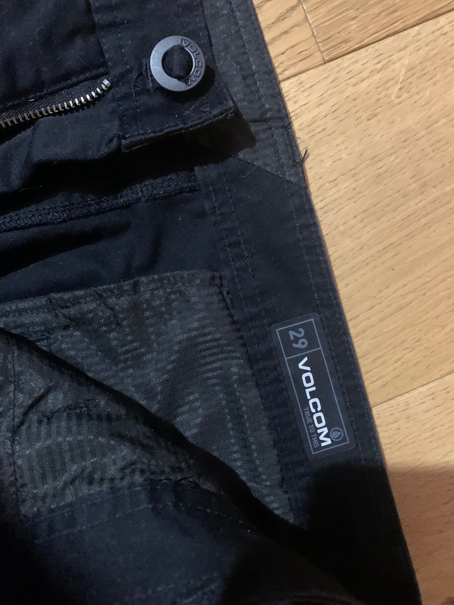 Schwarze Hose