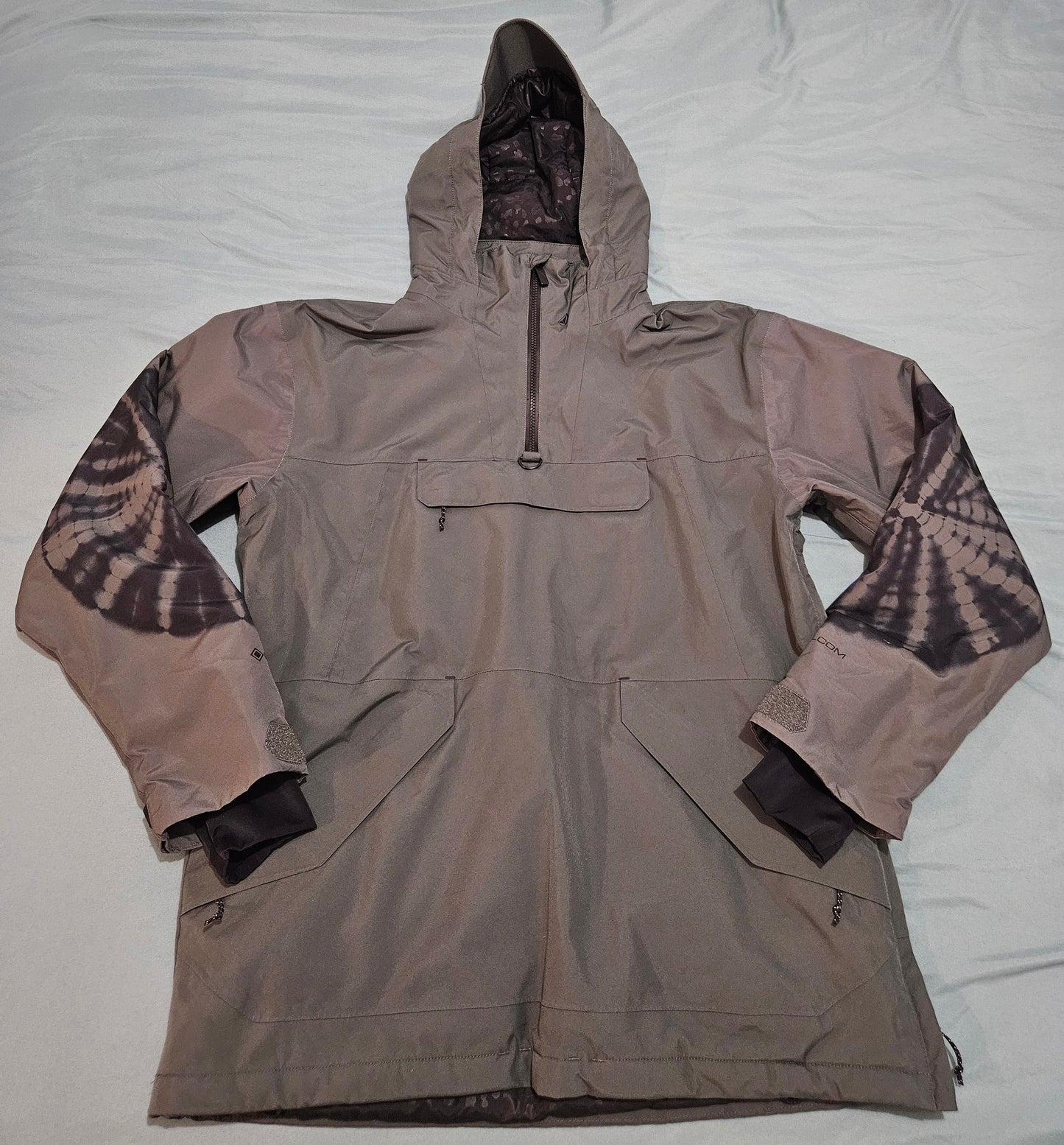Eucalyptus Gore-Tex jacket