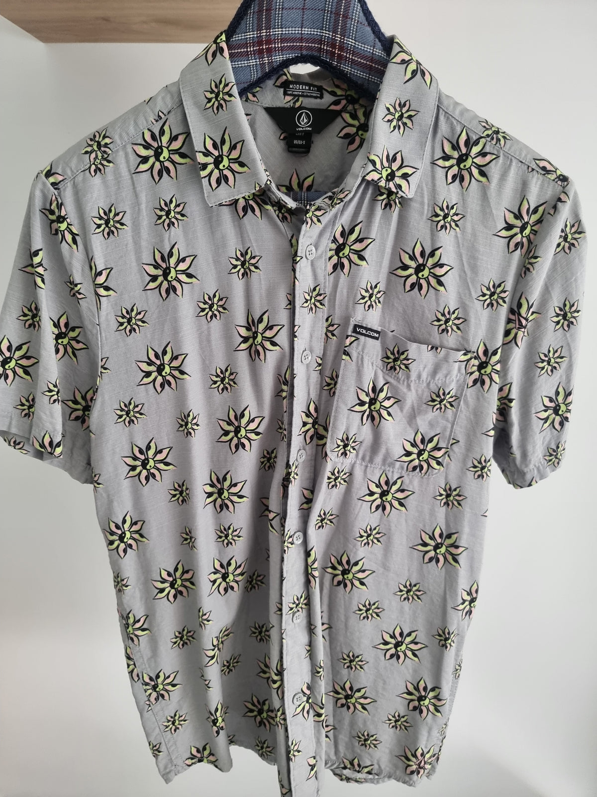 Chemise