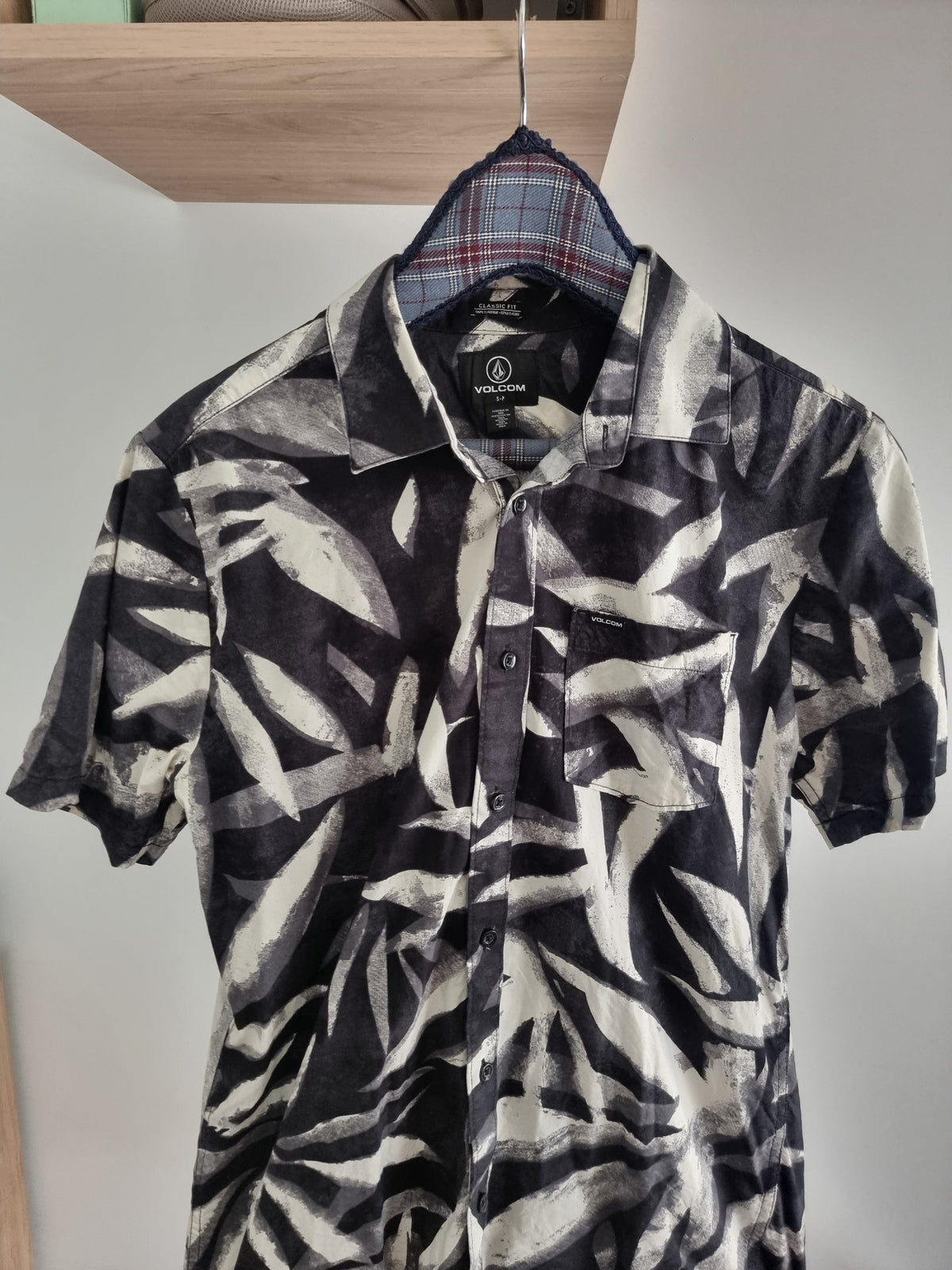 Chemise