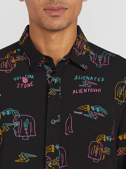 Alienated Shirt - SCHWARZ