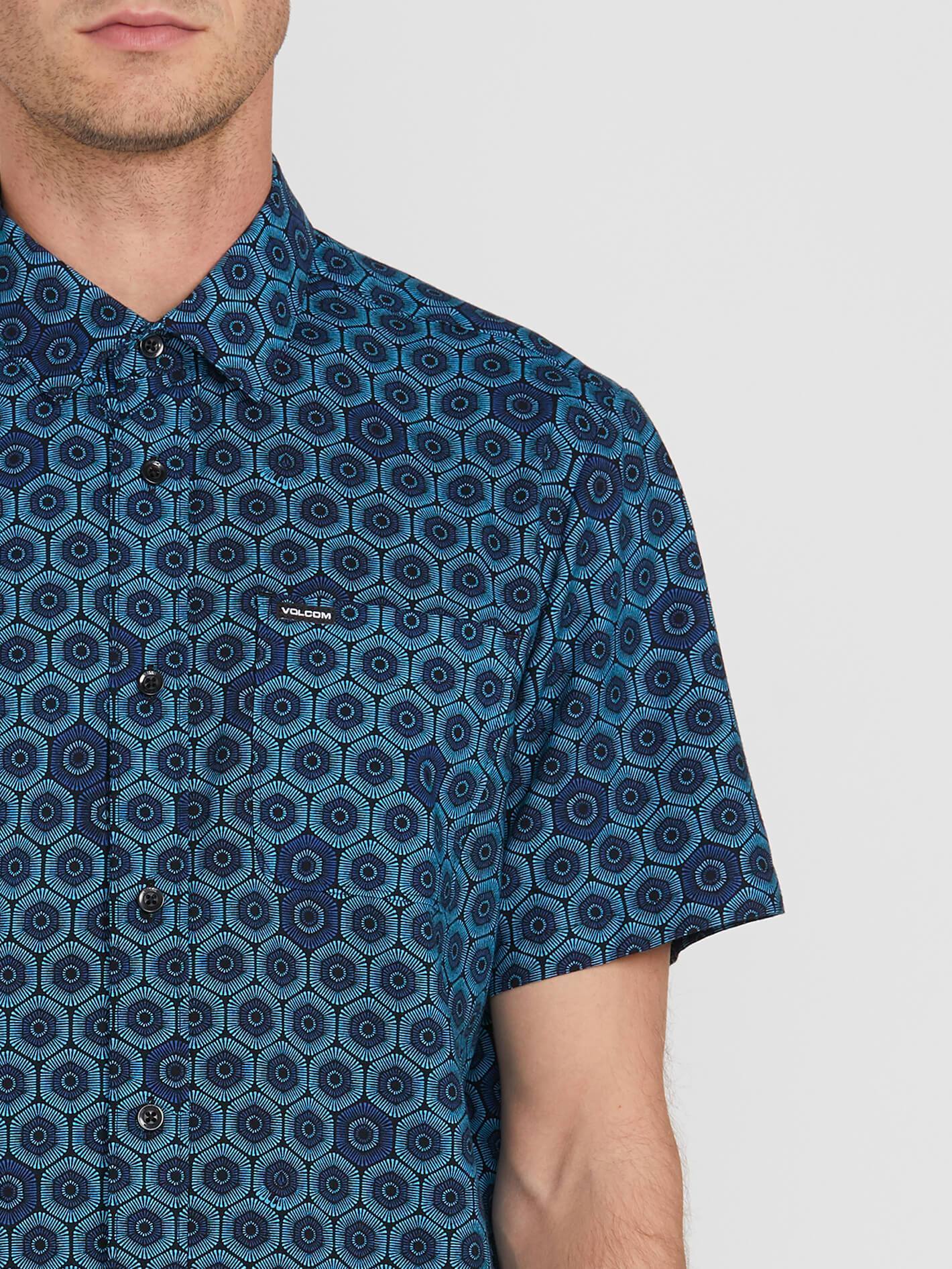 Sun Medallion Shirt - BLACK