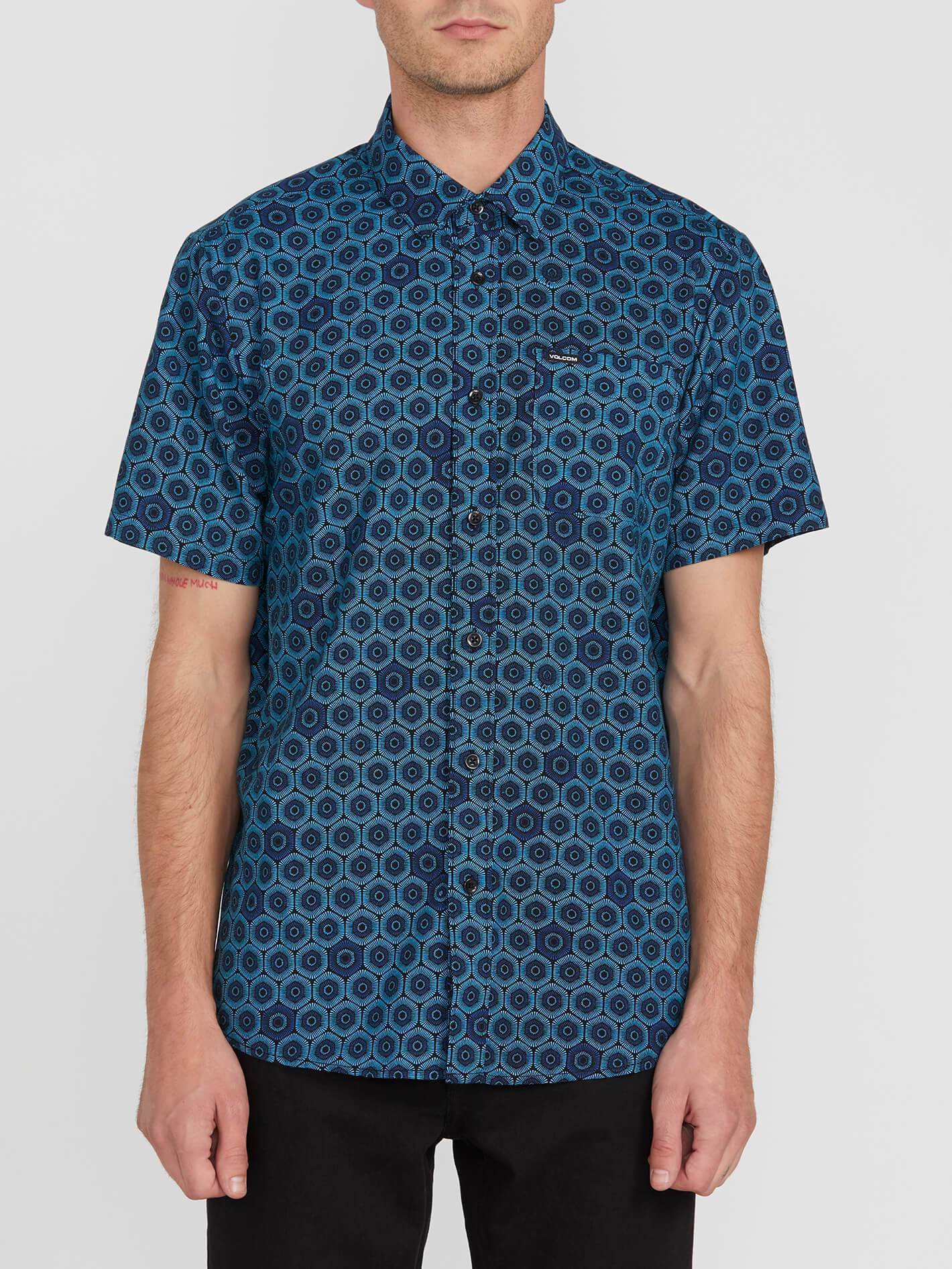 Sun Medallion Shirt - BLACK