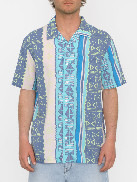 Bold Moves Shirt - KRETABLAU