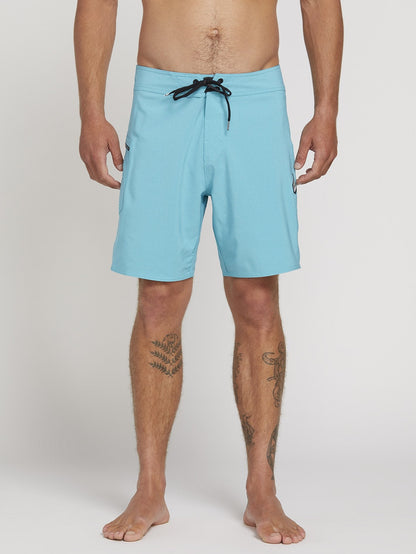 Lido Solid Mod 18" Boardshorts - Cyan Blue