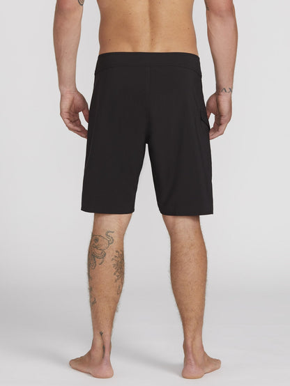 Lido Solid Mod 20" Boardshorts - Black