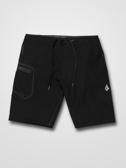 Deadly Plus Mod-Tech 20" Boardshorts - Schwarz