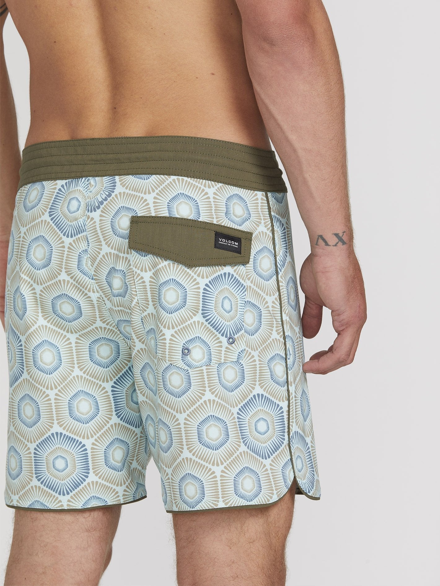 Boardshort Sun Medallion 16" - RESIN BLUE