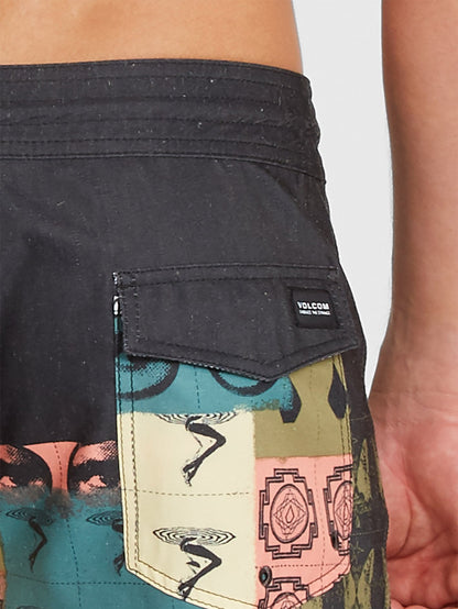 Tropic Blotter Panel 18" Boardshorts - Schwarz
