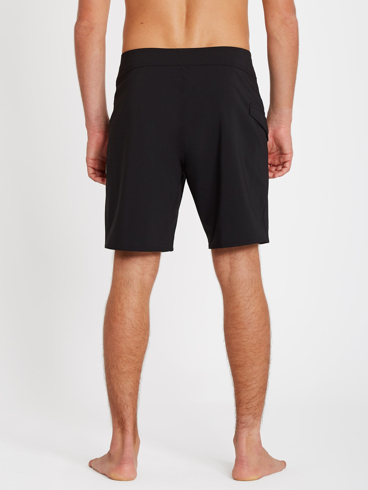 Lido Solid Mod 18" Boardshorts - BLACK