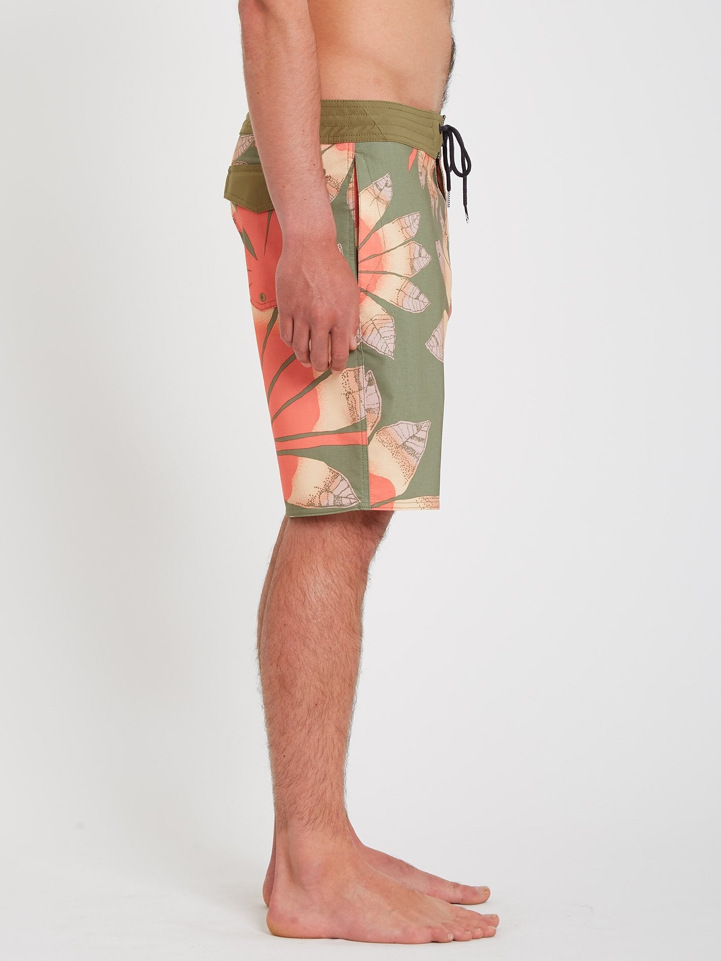 Sunder Stoney 19" Boardshorts - MARTINI OLIVE