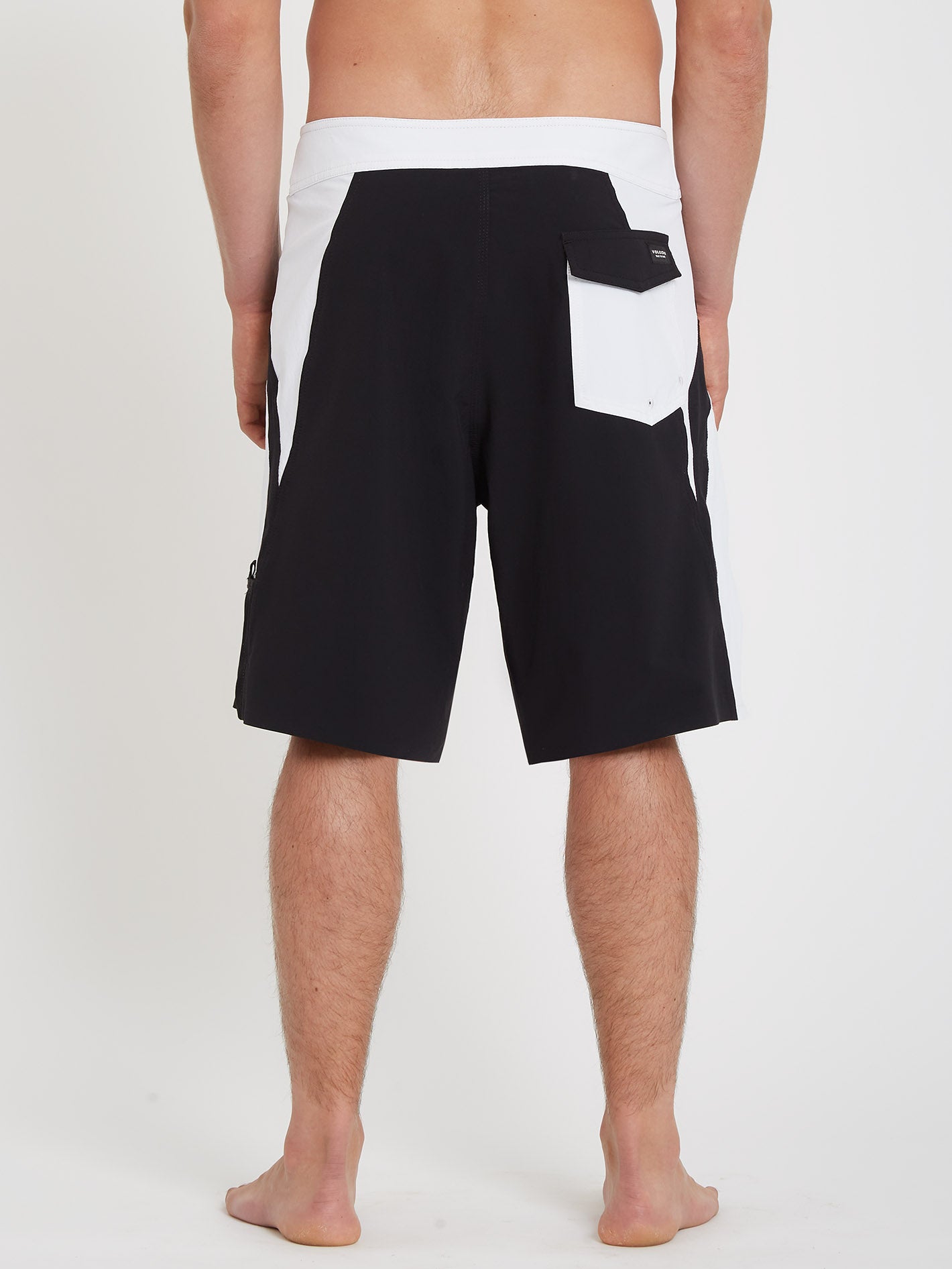 Surf Vitals Noa Deane Liberator 20" Boardshorts - BLACK