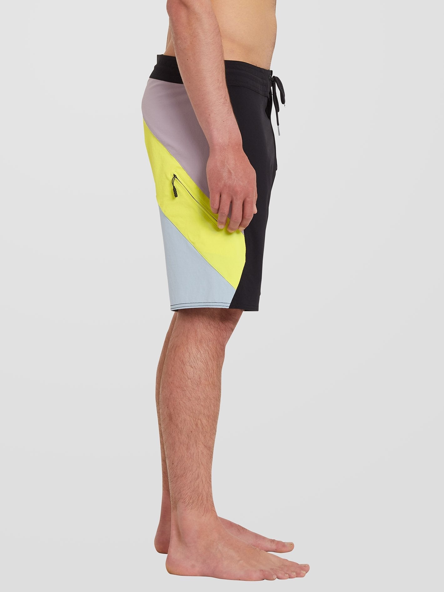 Redeemer Liberators 18" Boardshorts - BLACK