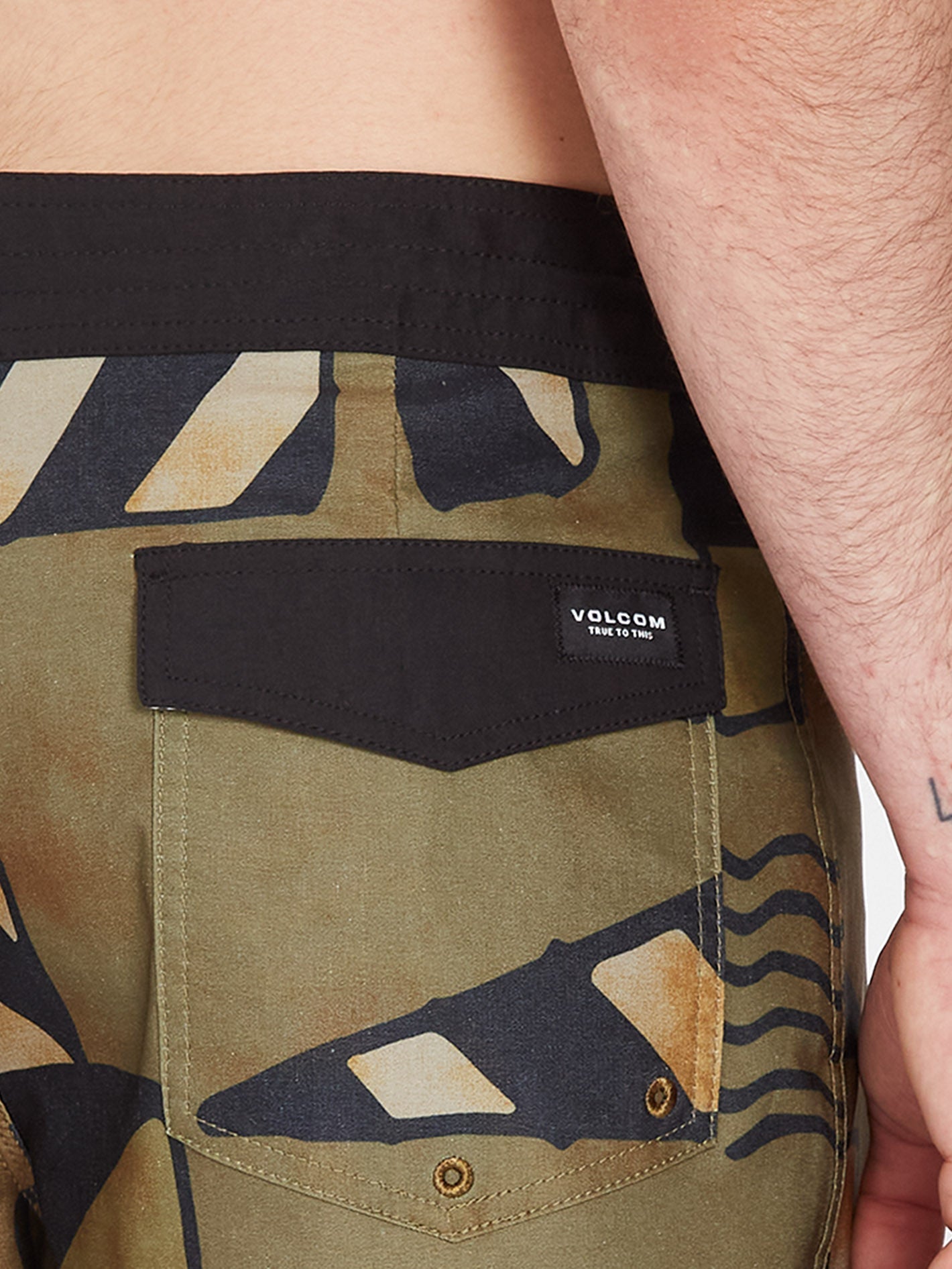 Boardshort Geo Stoney 19" - SERVICE GREEN