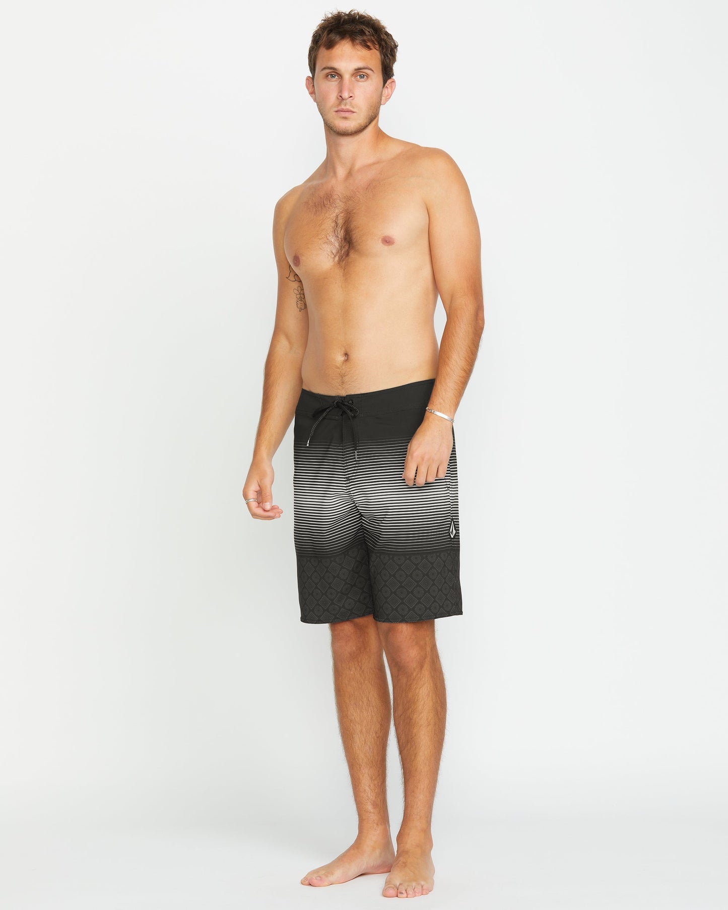 Lido Stripe Mod 20" Boardshorts - SCHWARZ