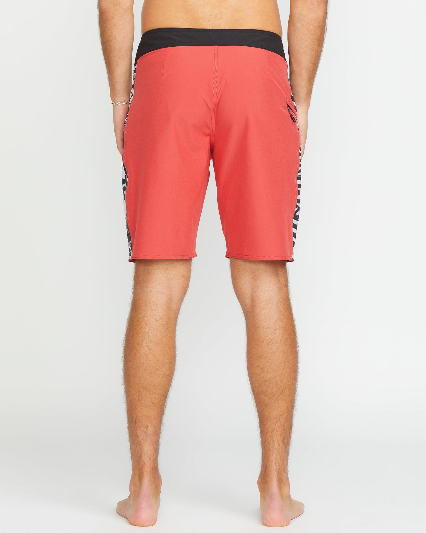 Mingle Mod 20" Boardshorts - CRANBERRY