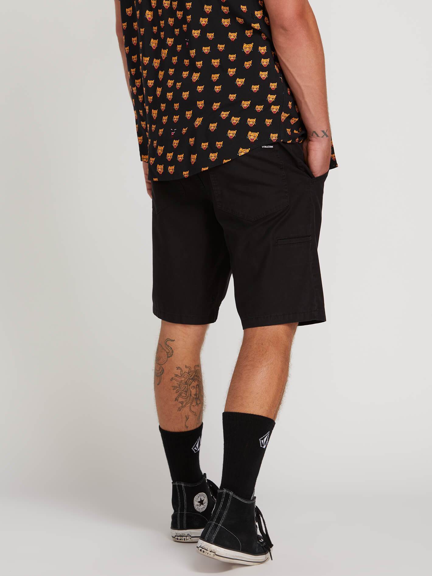 Short Riser - BLACK