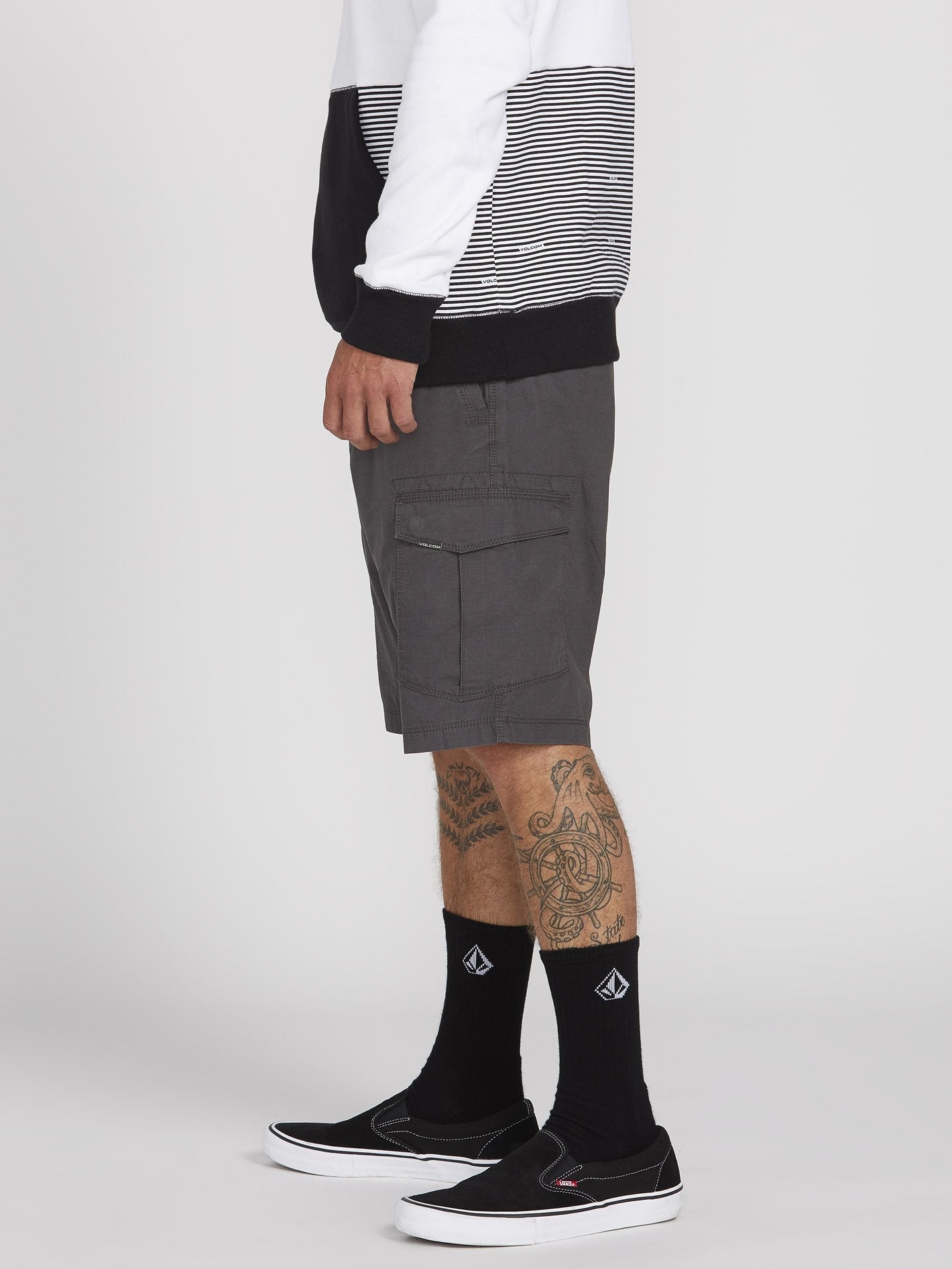 Miter Ii Cargo Shorts - DUNKELGRAU