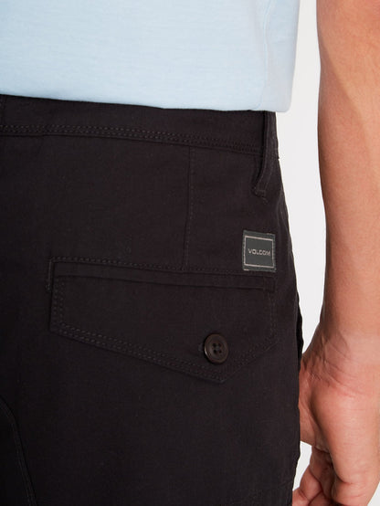 Miter Iii Cargo 20" Shorts - Black