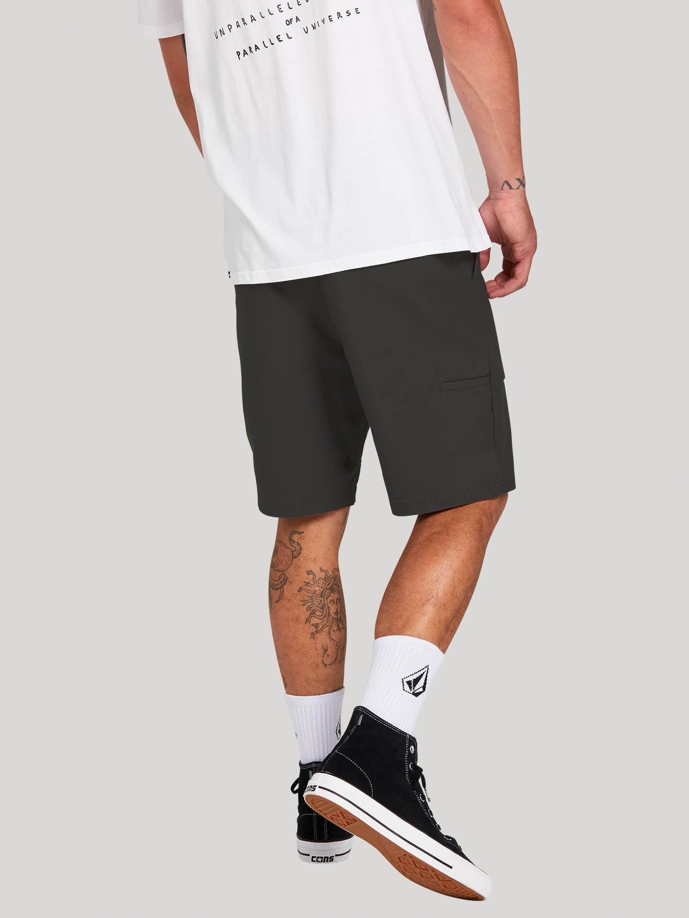 Clockworks 20" Shorts - DARK CHARCOAL