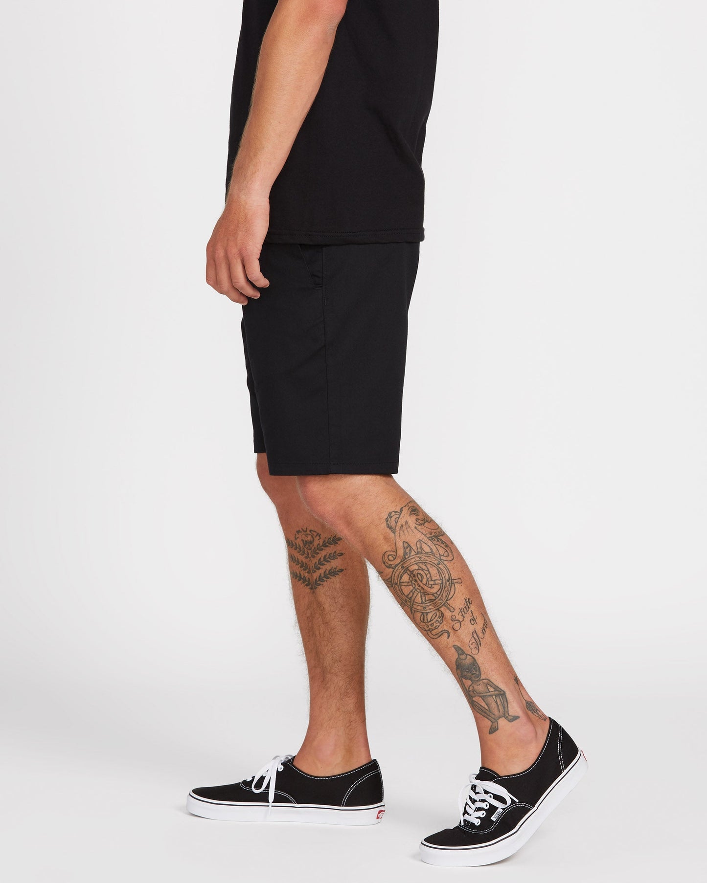Frickin Modern 19" Stretch Shorts - BLACK