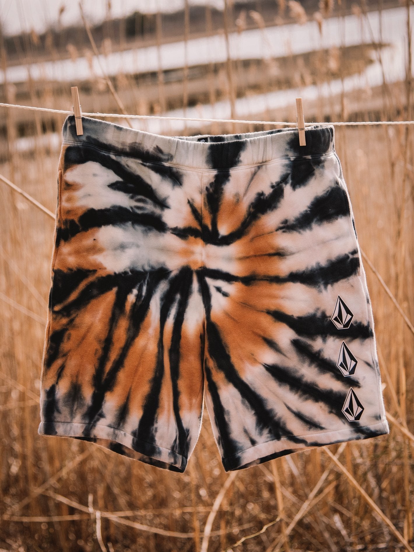OBX John B Tie &amp; Dye Shorts – MEHRFACH