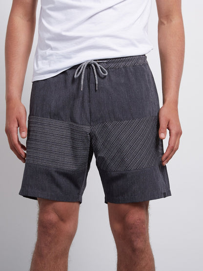 Threezy Shorts - Black