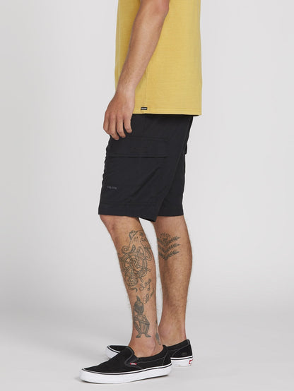 Kurze Cargohose im Draft-Stil – SCHWARZ