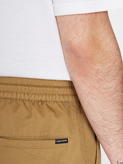 Frickin' Shorts mit elastischer Taille, 19 Zoll – DUNKELKHAKI
