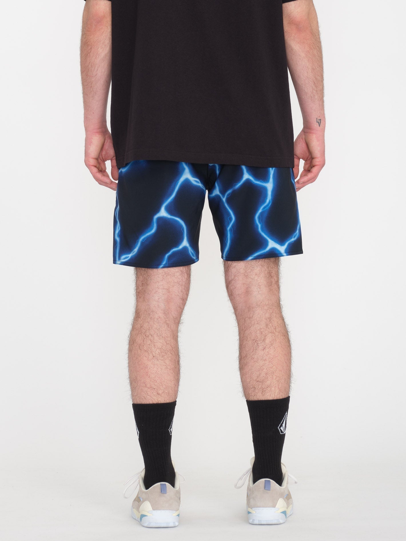 T Spinks Ascender 18" Shorts - BLACK