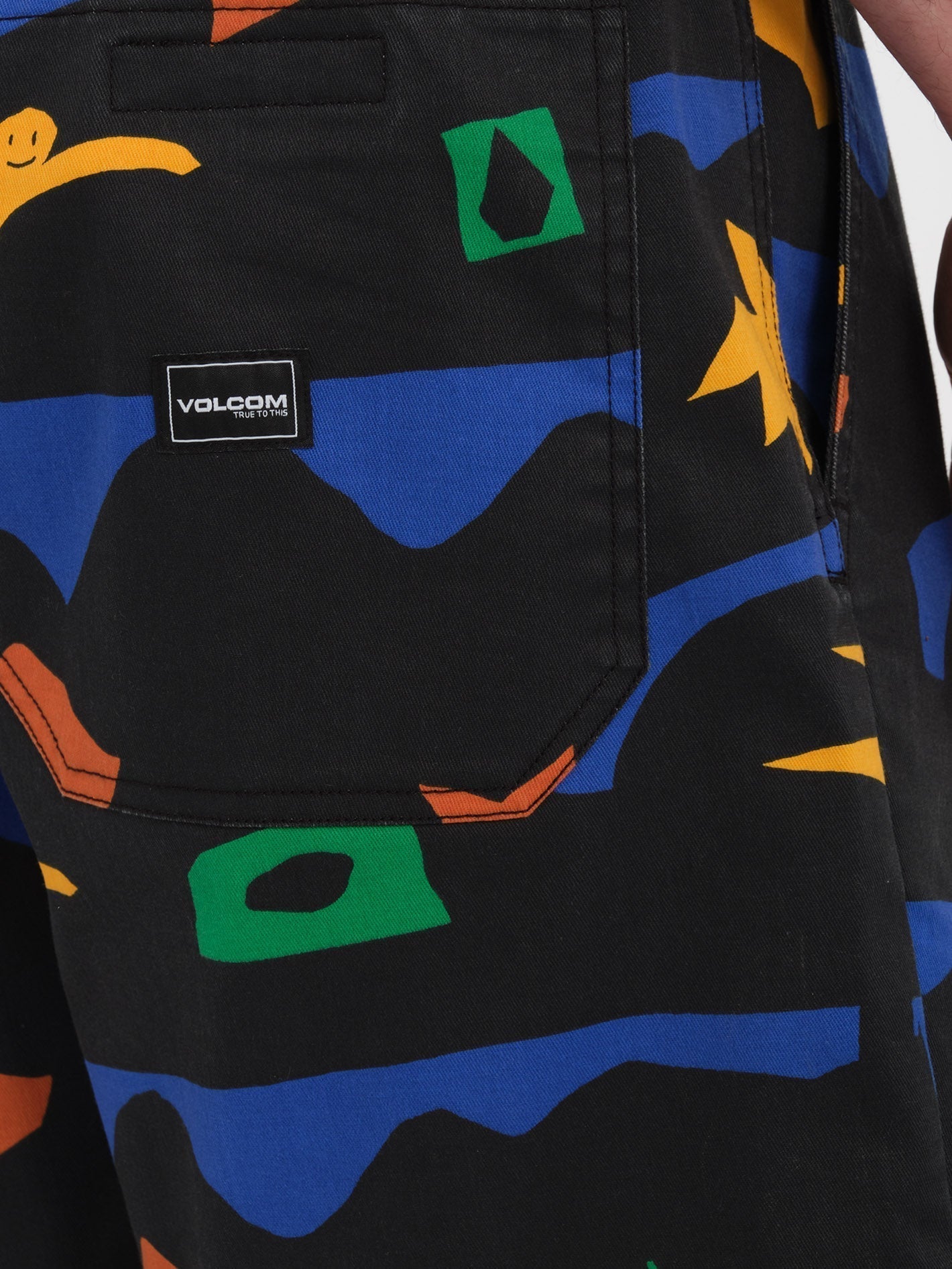 Arthur Longo 18" Shorts - SCHWARZ