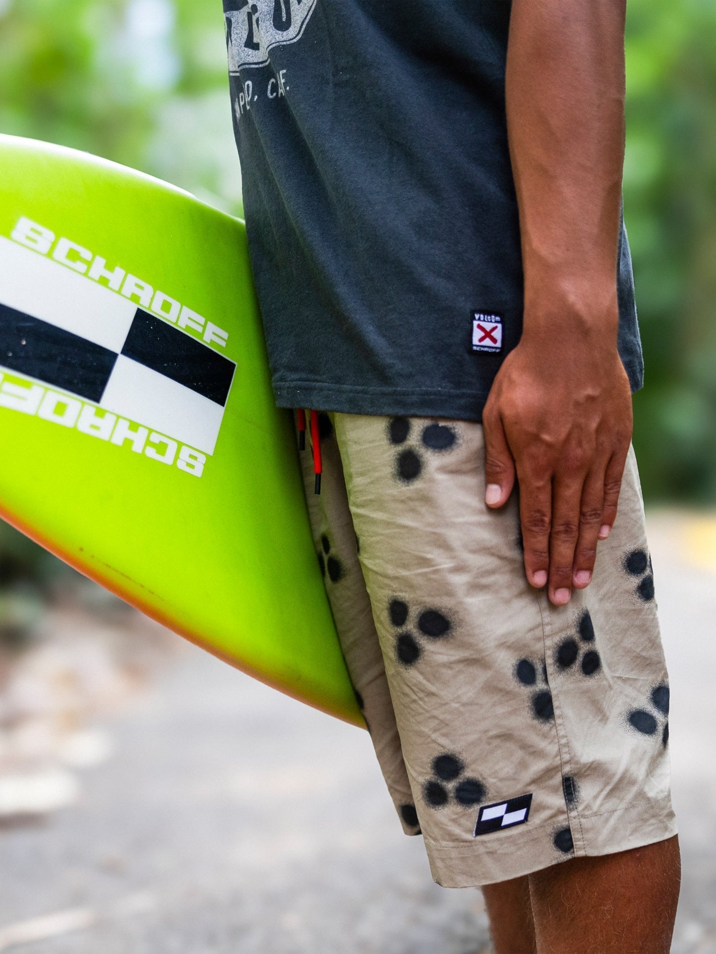 Schroff X Volcom 22" Shorts – Khaki