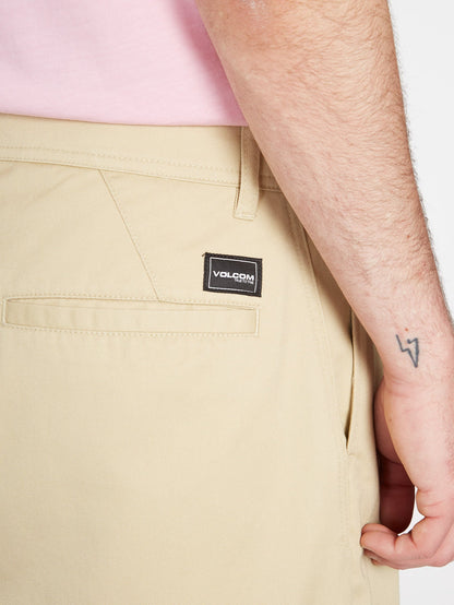 Pleated Chino Pants - ALMOND