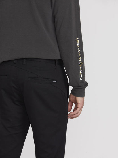 Frickin Skinny Chinohose – SCHWARZ