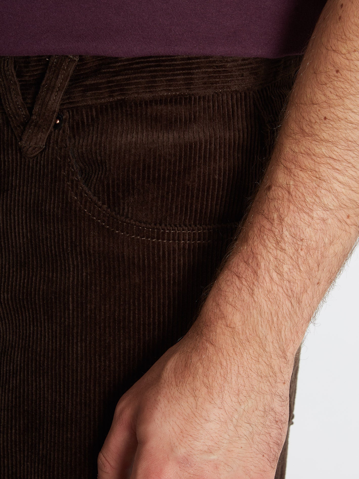 Pantalon en velours côtelé Lurking About - DARK BROWN