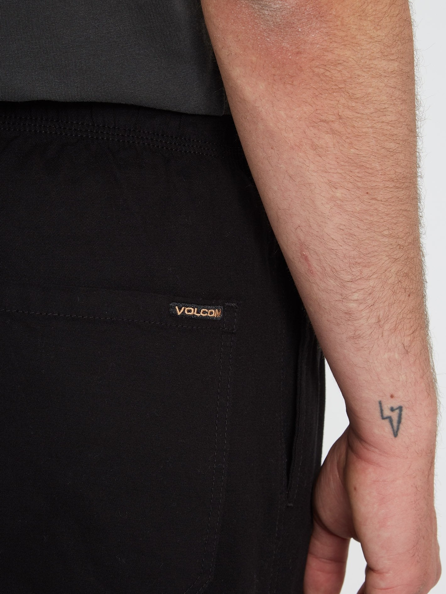 Psychstone Hose mit elastischer Taille – SCHWARZE KOMBINATION