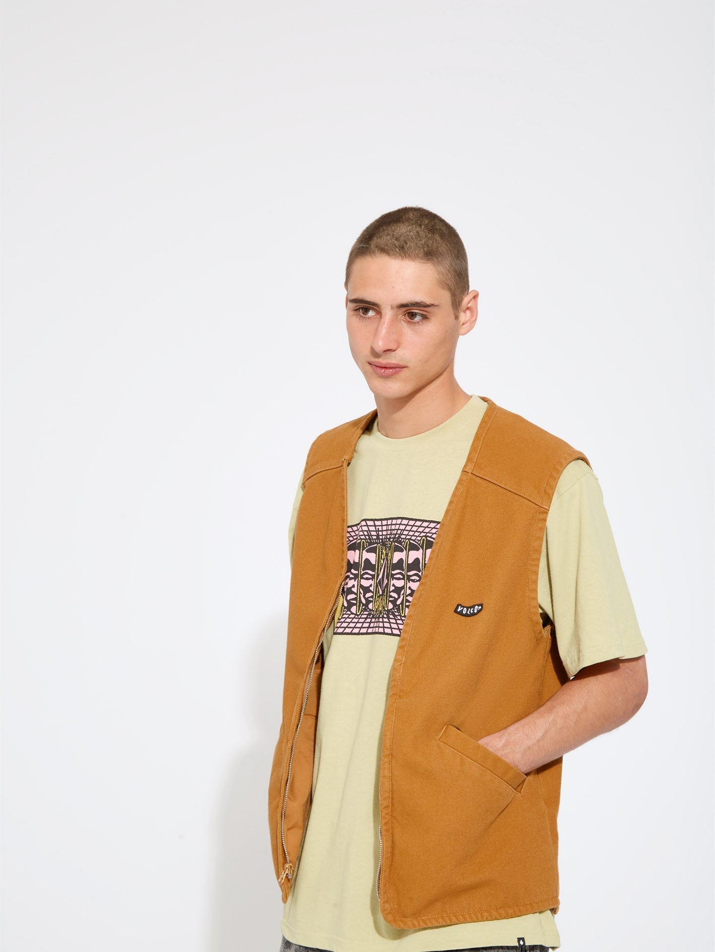 Vester Sleeveless Jacket - RUBBER