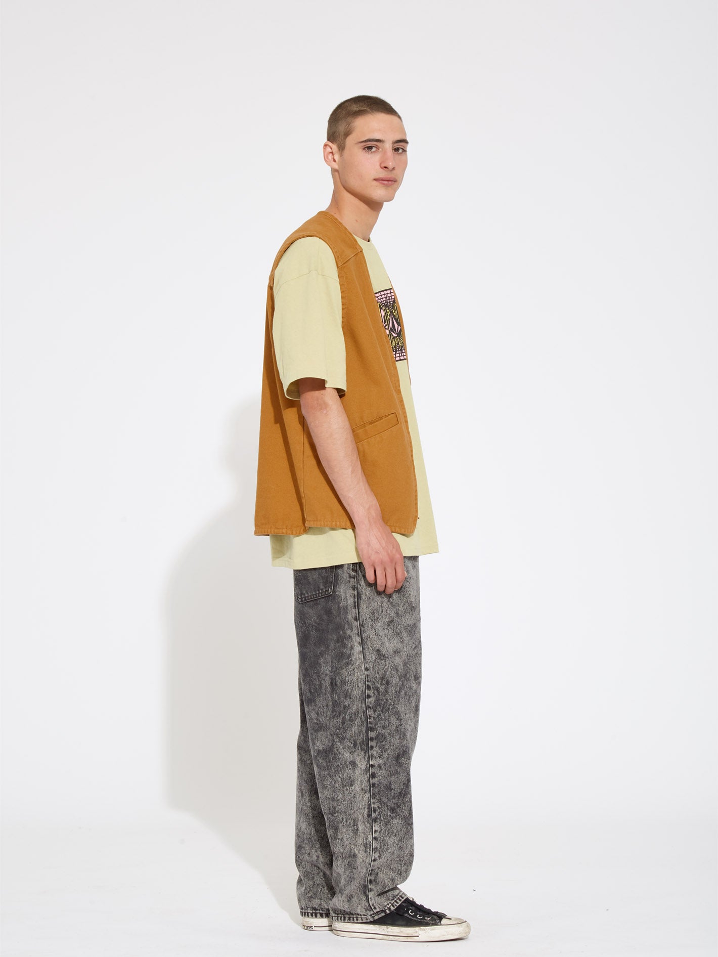 Vester Sleeveless Jacket - RUBBER