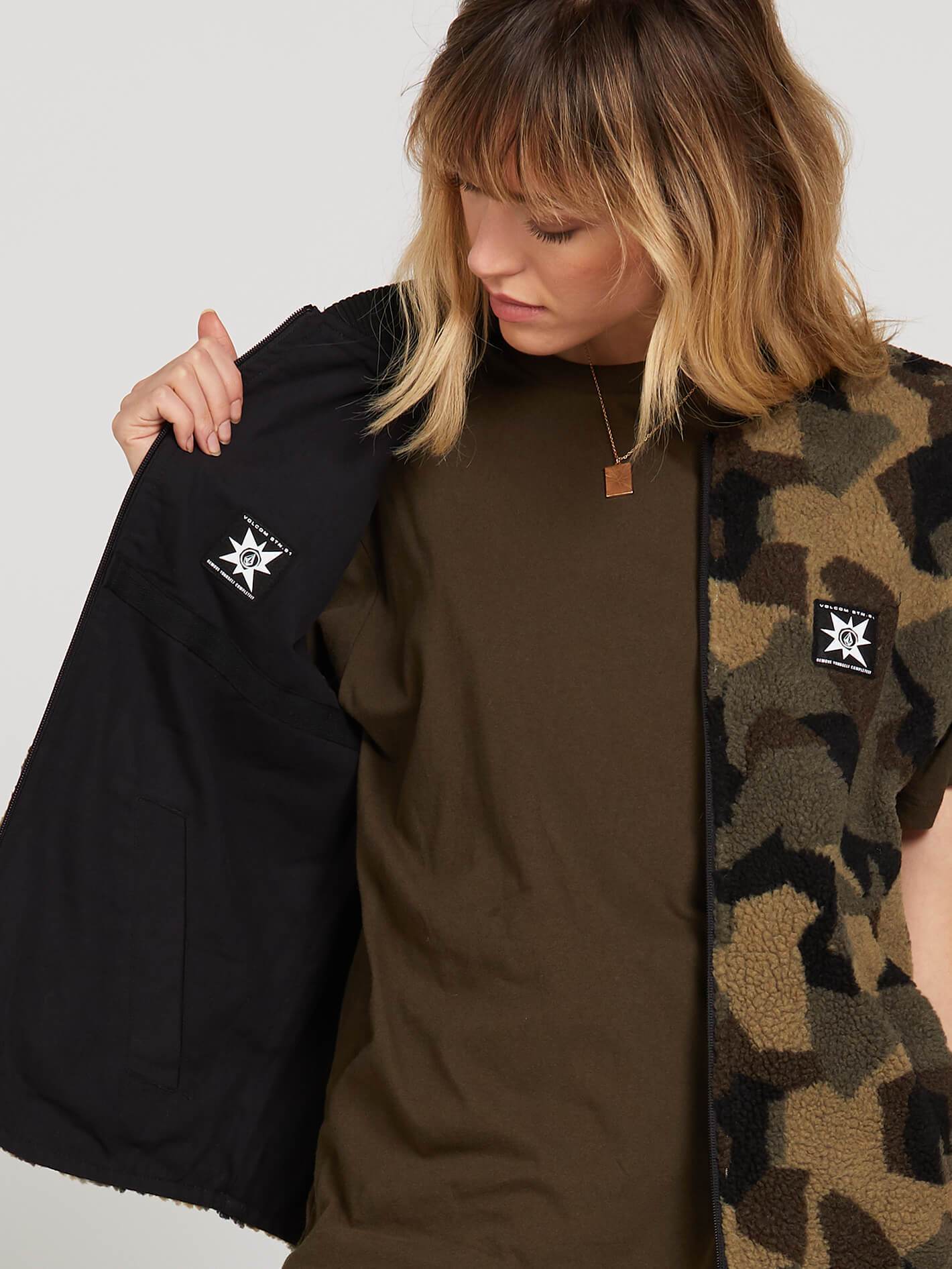 AP#2 Polarjacke – Camouflage (UNISEX)