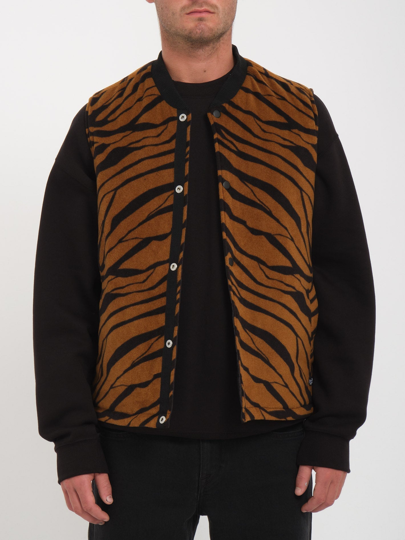 Bowered Jacket (Reversible) - BITTER CHOCOLATE